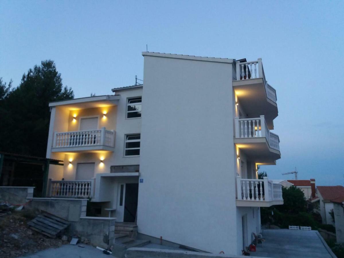 Apartments Prpic Seget Vranjica Exterior photo